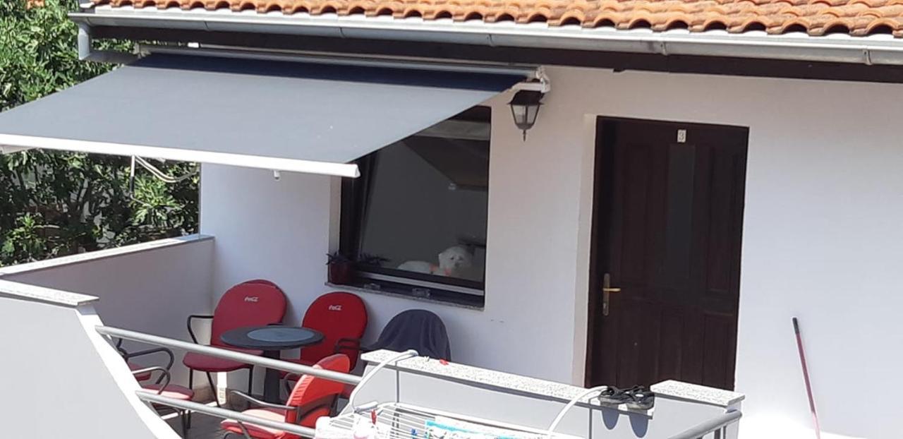 Apartments Lola Biograd Na Moru Exterior foto